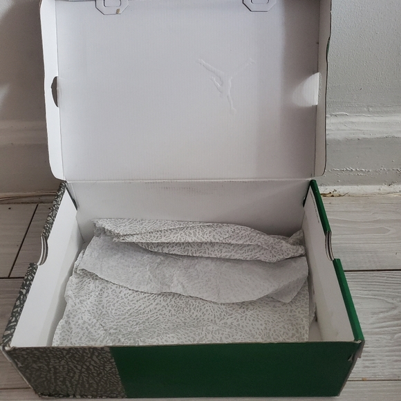 Jordan empty box - Picture 3 of 5